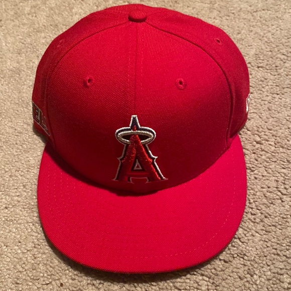 Snap back Hats - Picture 1 of 4